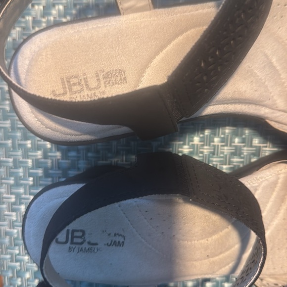 JBU by Jambu Black Toledo Wedge Sandals - Size 8.5 - Picture 5 of 6